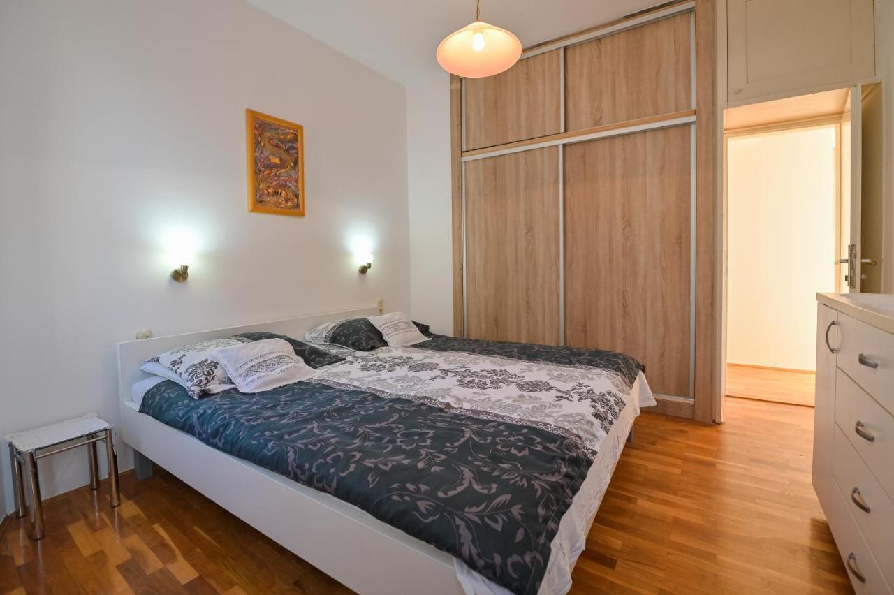 Apartment Center Ana Novalja Extérieur photo
